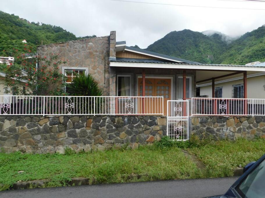 Tropical Home Oasis Soufrière Buitenkant foto